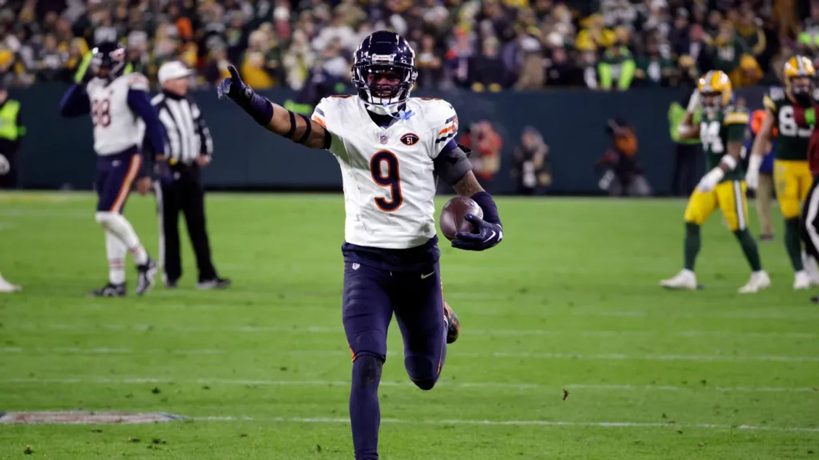 Chicago Bears 2025 Season Rumors - Yara Roman